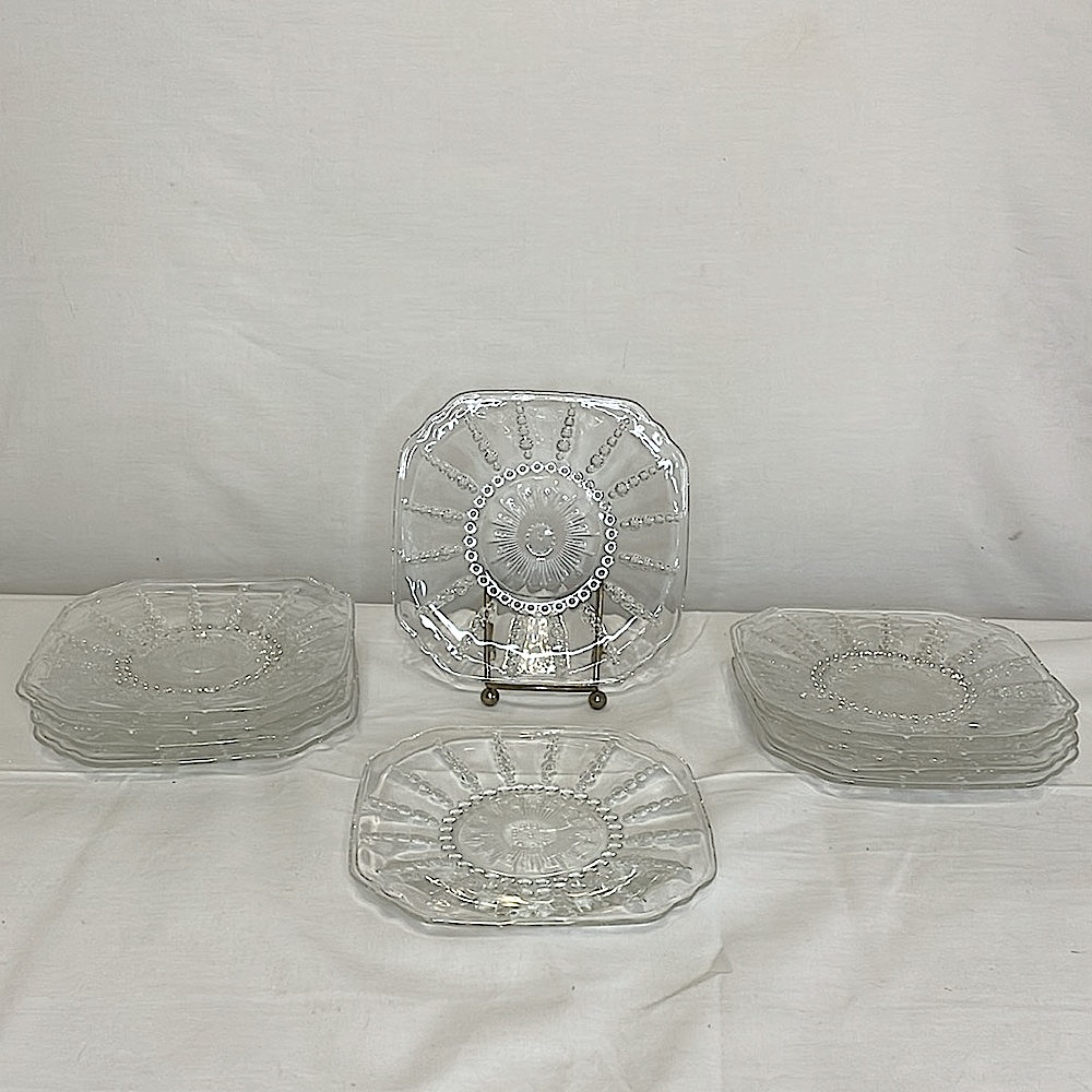 Vintage FEDERAL GLASS Columbia Pattern Appetizer/Dessert Plates